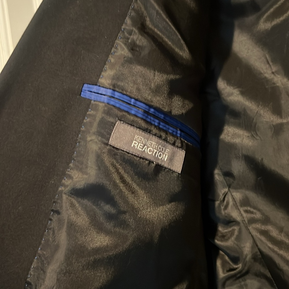 Blazer - Picture 5 of 6